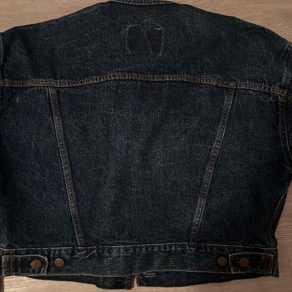 Vintage Levi’s denim jacket - Picture 2 of 4